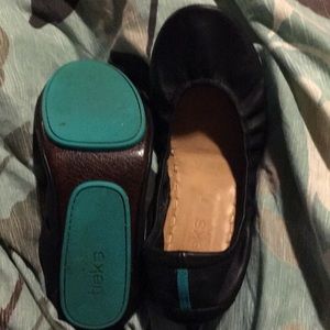 Practically new matte black tieks. Firm price.